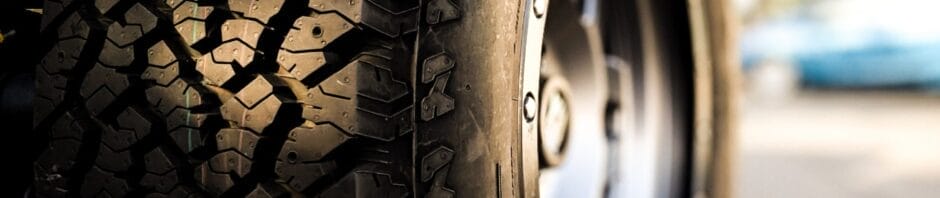 איך להחליף גלגל חלופי ברכב - wheel replacement