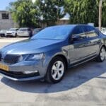 סקודה אוקטביה 2019 בצבע אפור מטאלי - Skoda Octavia