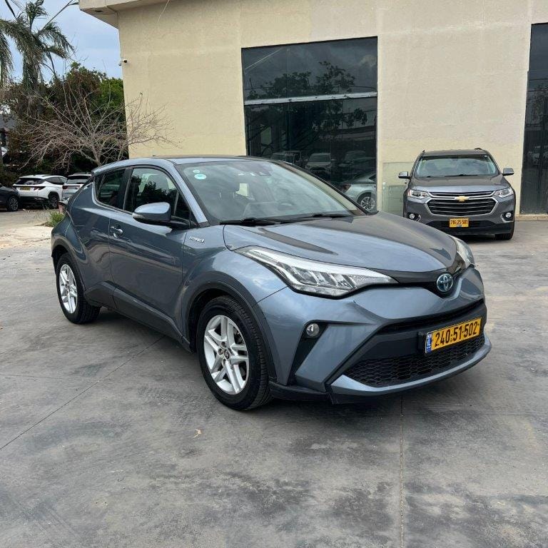 פרופיל הרכב טויוטה CH-R FLAME - שנת 2020
