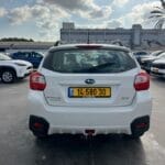 סובארו XV 2015 לבנה אחורי