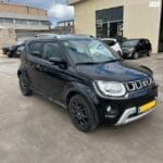 סוזוקי איגניס 2023 שחורה חזית ימין